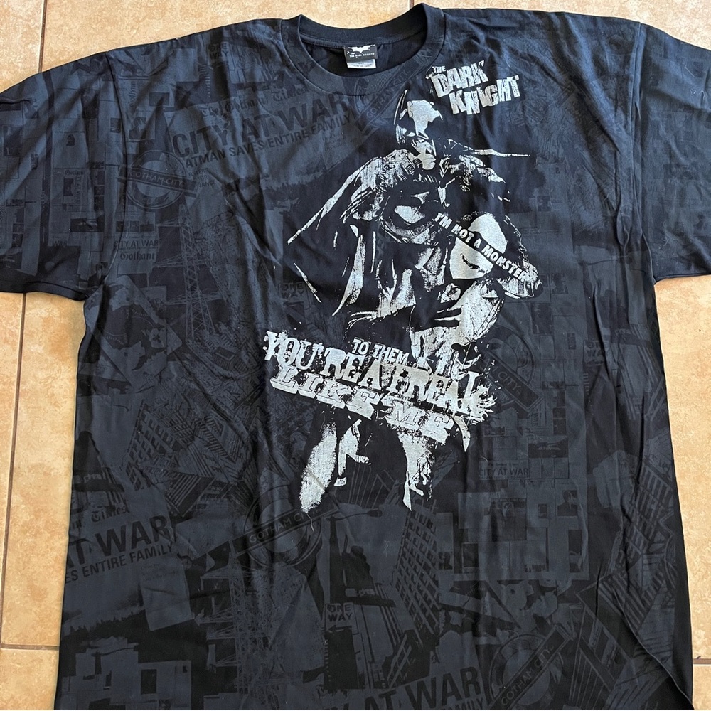 The Dark Knight Rises Movie Promo T-Shirt - Gem